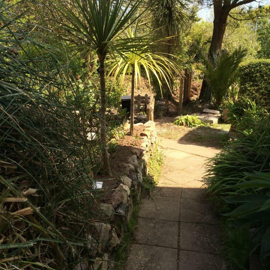 The Garden Apartment St. Ives Exterior photo